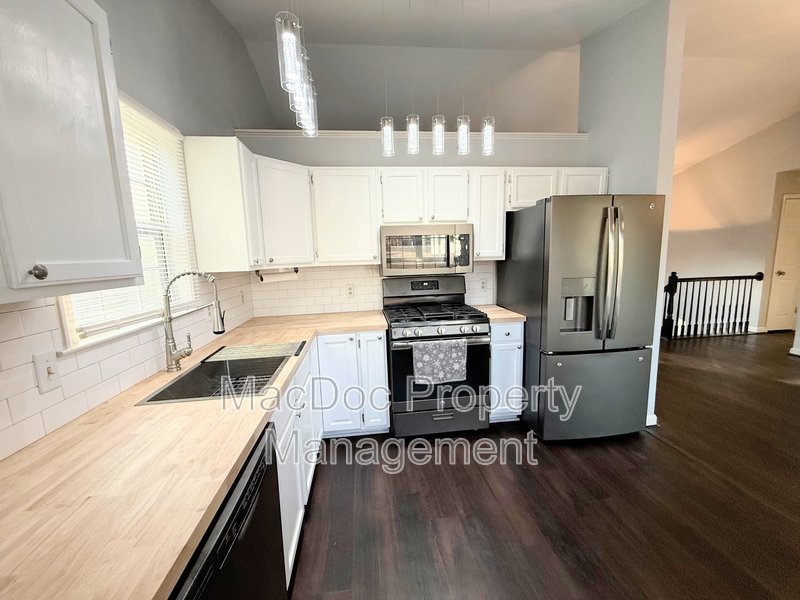 11114 Ascot Circle property image