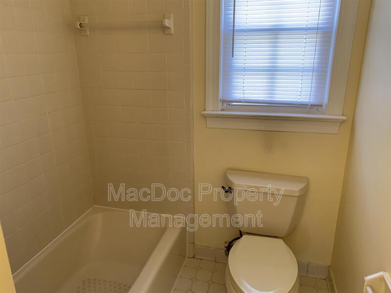 101 Lee Street - Unit B property image