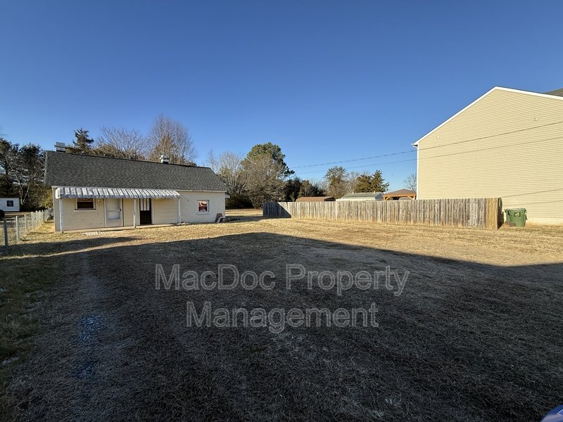 303 Powell St. A property image