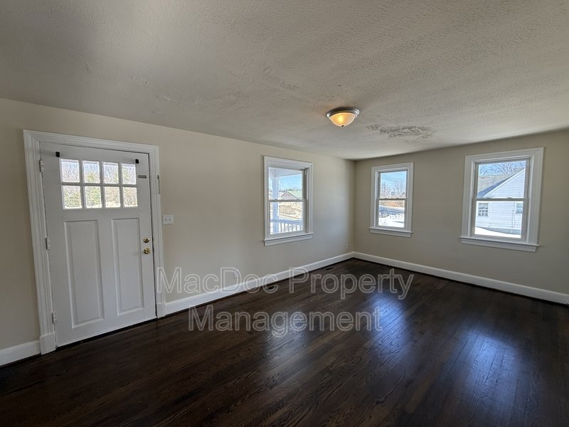 4716 Plank Rd property image