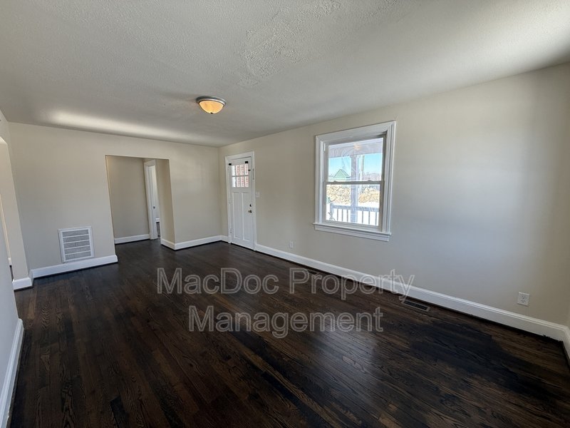 4716 Plank Rd property image