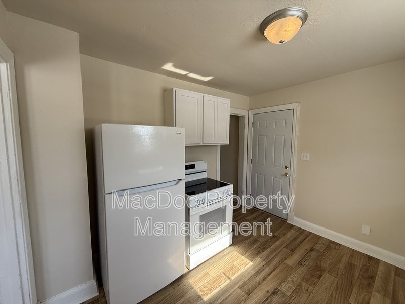 4716 Plank Rd property image