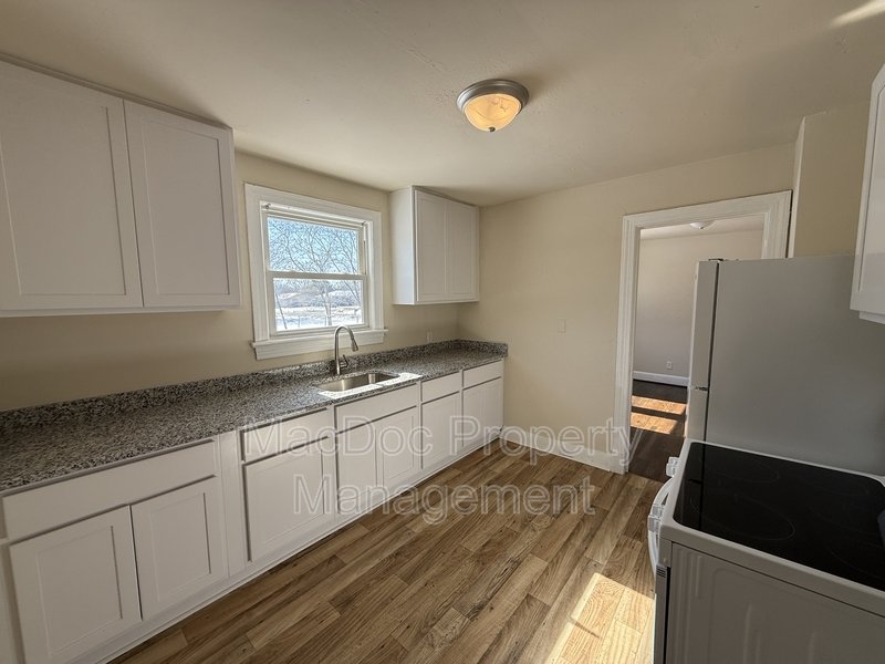 4716 Plank Rd property image