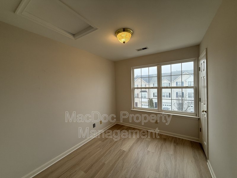 7137 Wytheville Circle property image