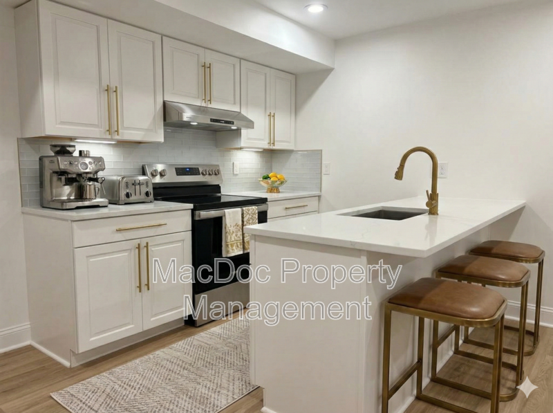 10402 Laurel Ridge Way - BASEMENT Downstairs Apt property image