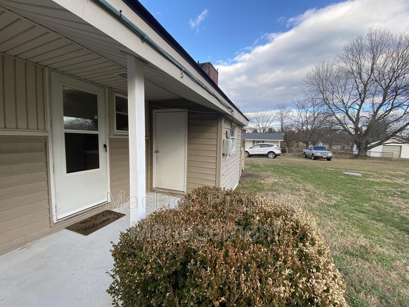 1012 Julian Drive - B property image