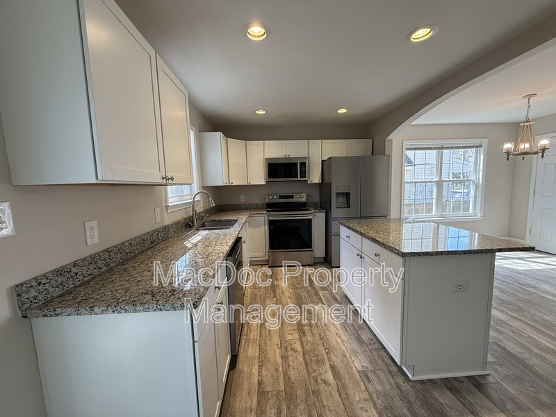 238 5th Street property image