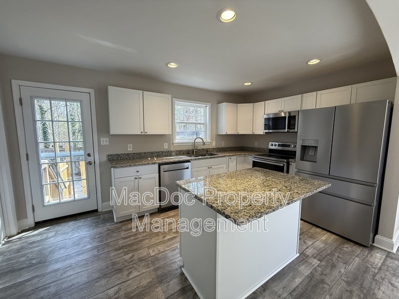 238 5th Street property image