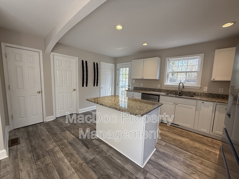 238 5th Street property image