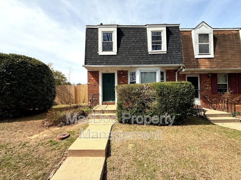 1101 Forbes Street property image