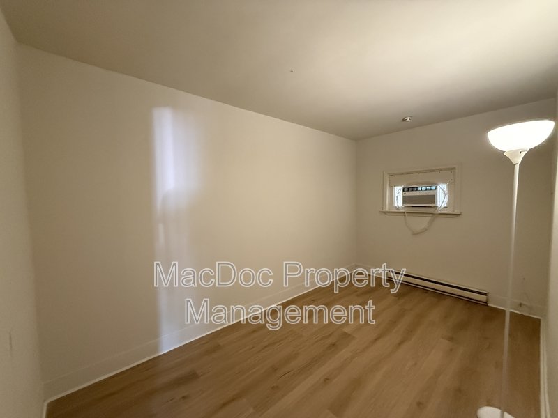 303 Powell St. B property image