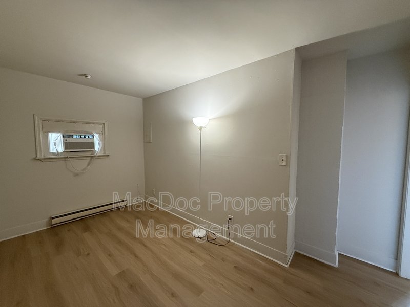 303 Powell St. B property image