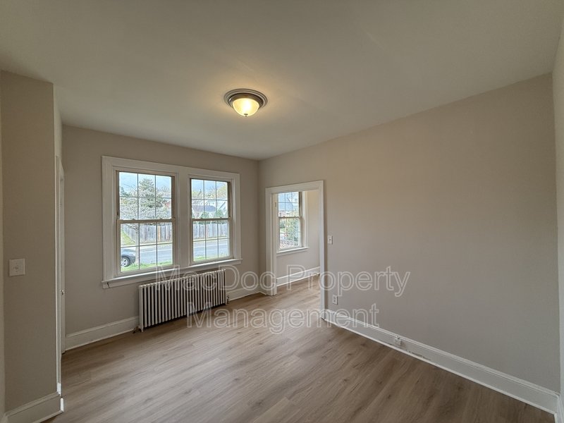 1003 Kenmore Avenue Apt 1 property image