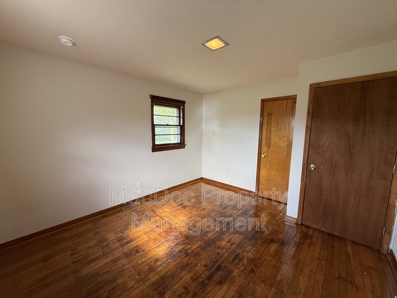 10532 Robert E. Lee Drive property image