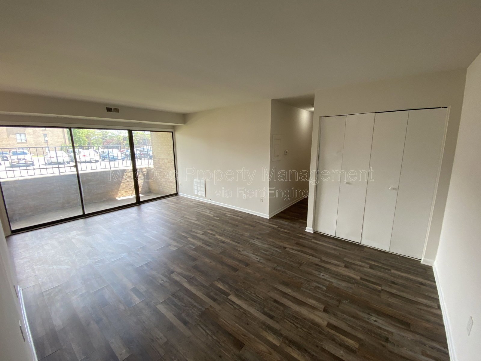 7598 Gales Court Apt 001 Manassas, VA 20109 property image