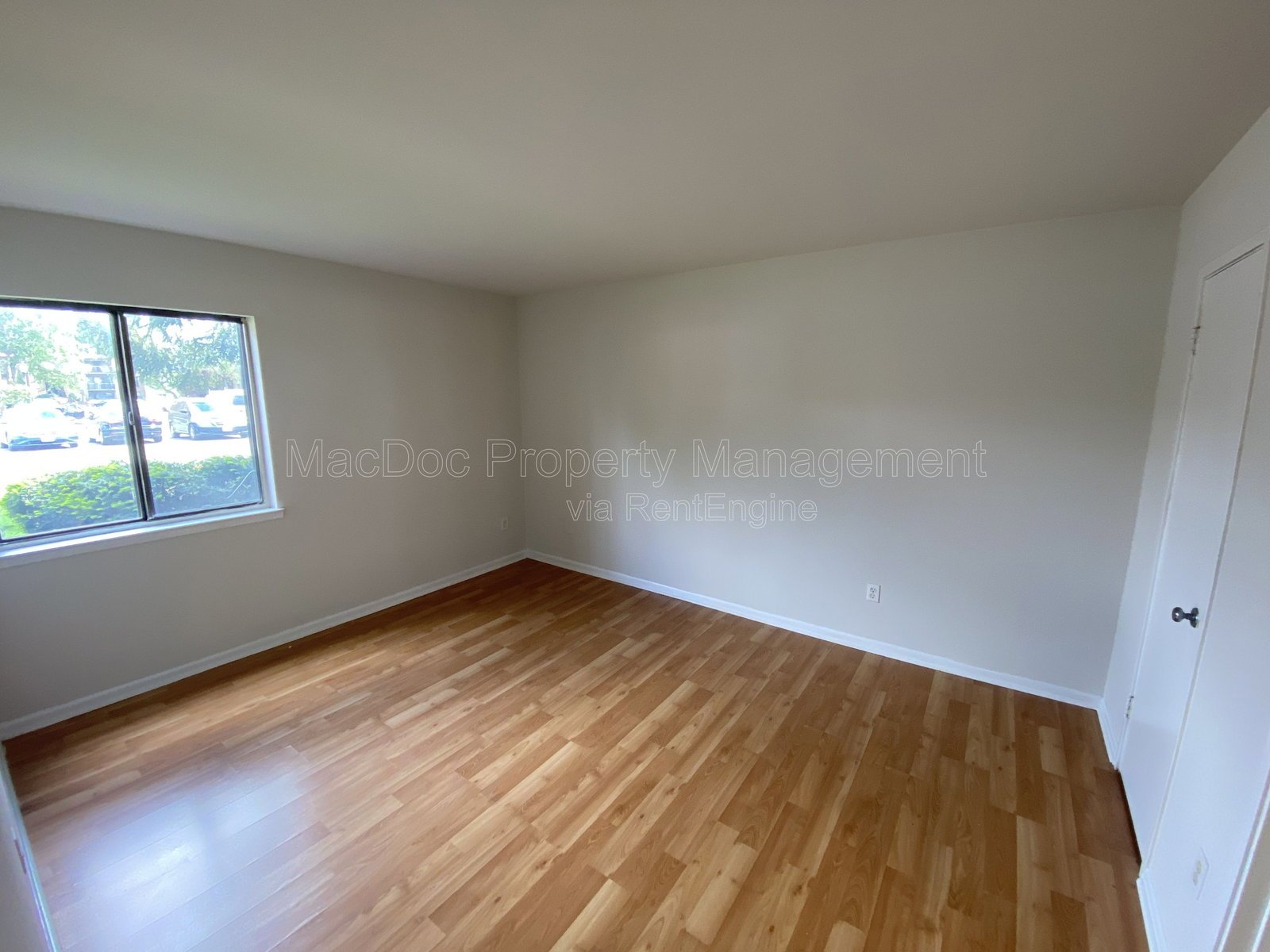 7598 Gales Court Apt 001 Manassas, VA 20109 property image