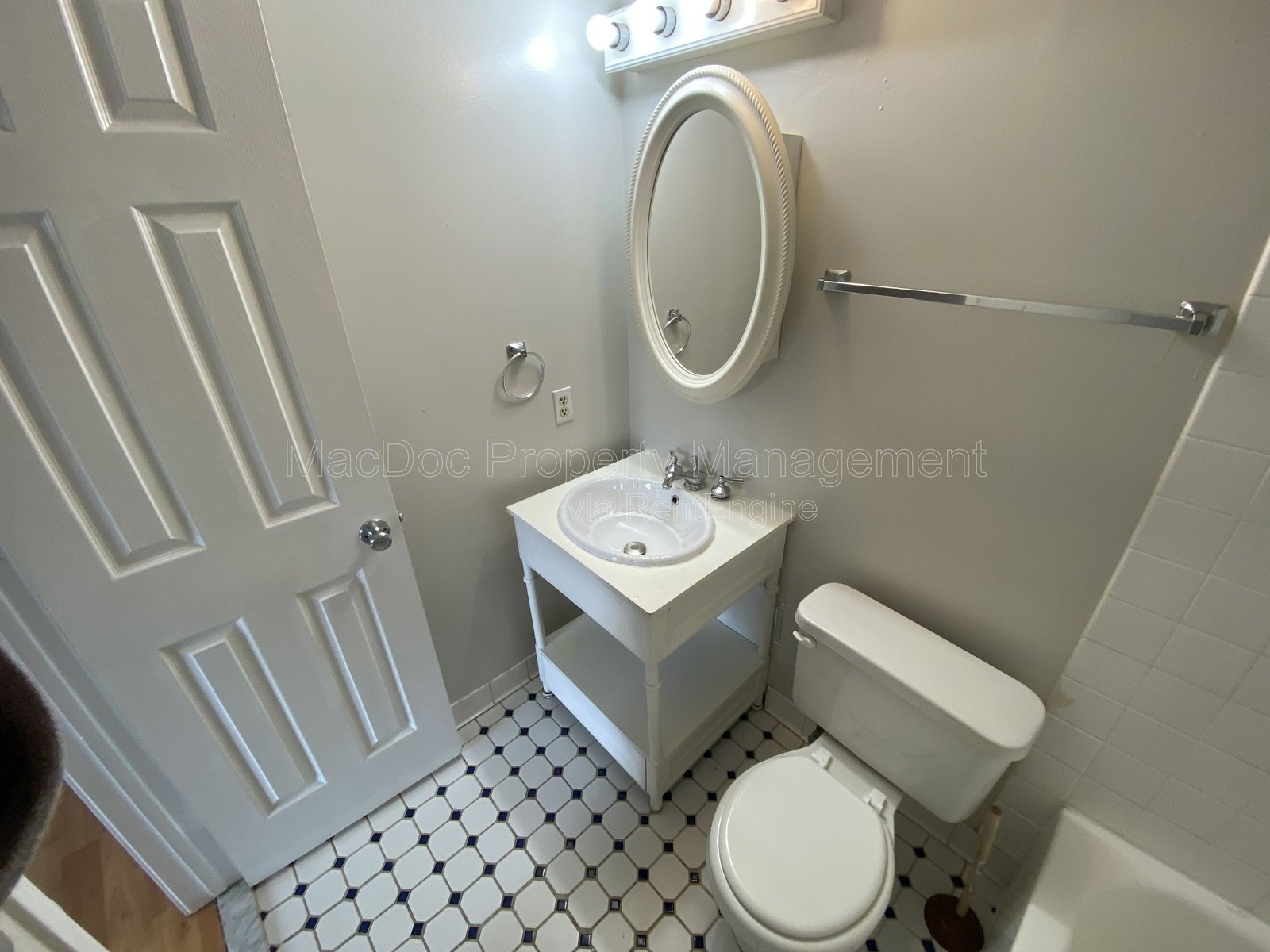 7598 Gales Court Apt 001 Manassas, VA 20109 property image