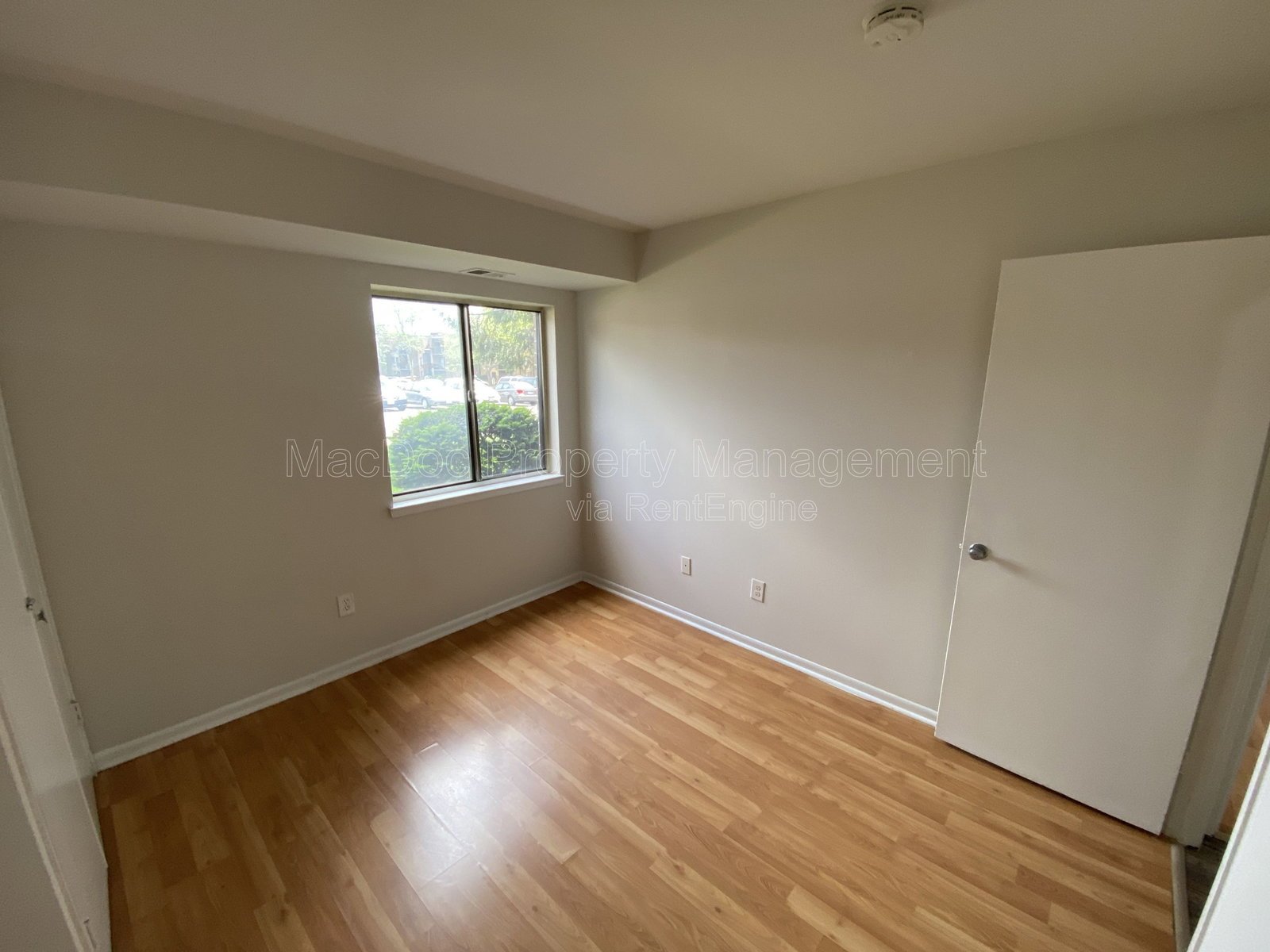 7598 Gales Court Apt 001 Manassas, VA 20109 property image