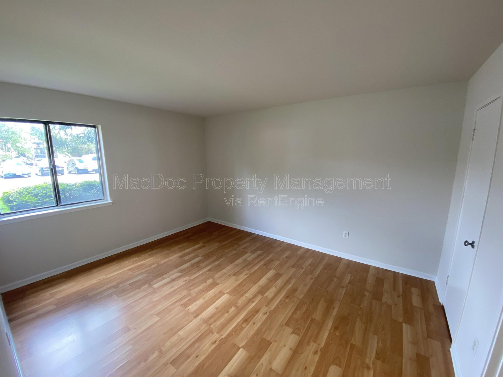 7598 Gales Court Apt 001 Manassas, VA 20109 property image