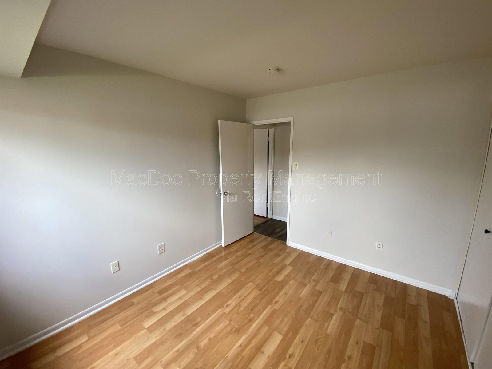 7598 Gales Court Apt 001 Manassas, VA 20109 property image