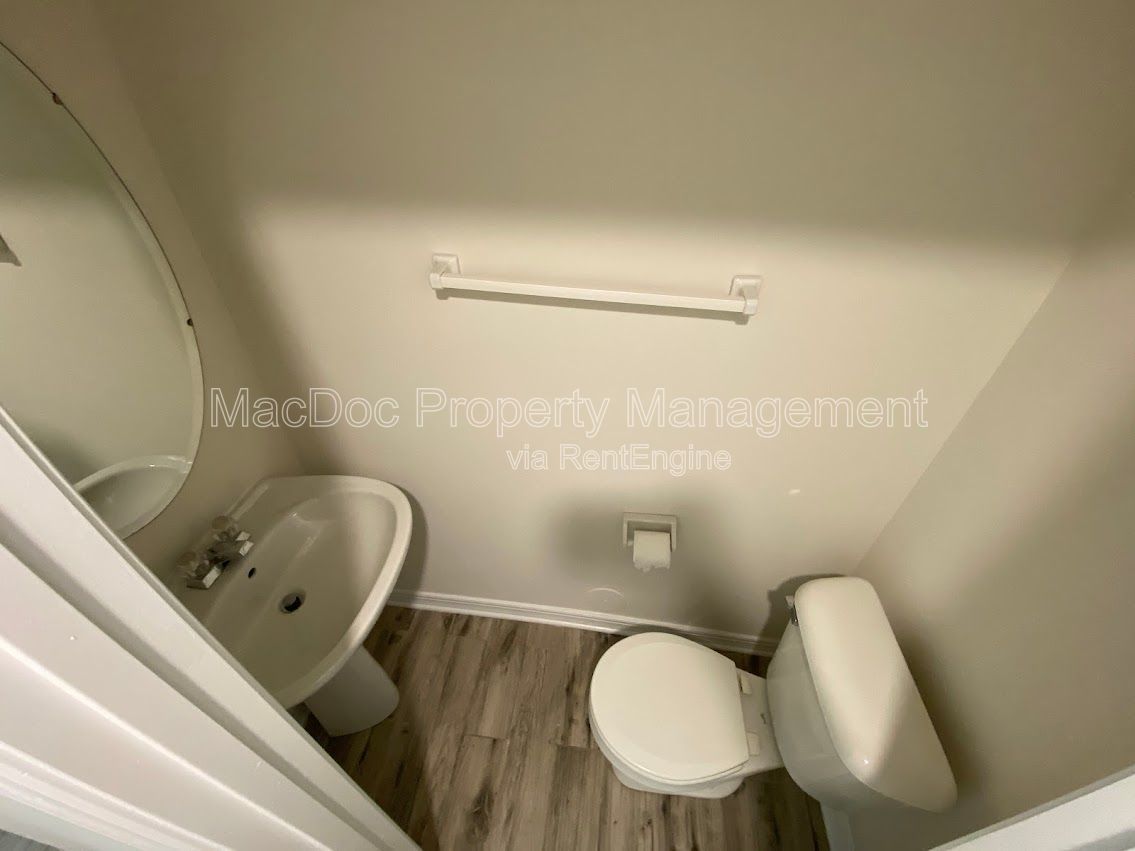2709 Church View Lane Richmond, VA 23223 property image