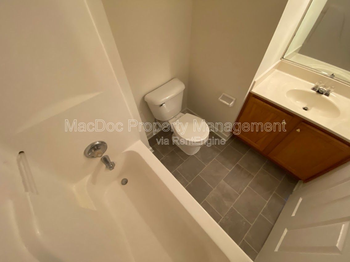 2709 Church View Lane Richmond, VA 23223 property image