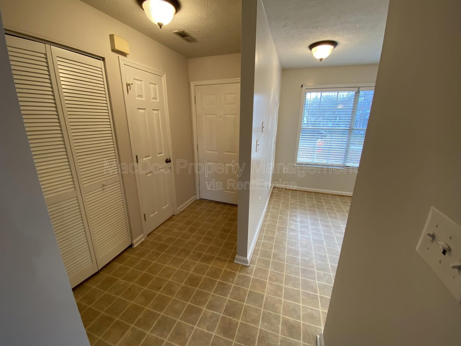 11185 Kensington Place Fredericksburg, VA 22407 property image