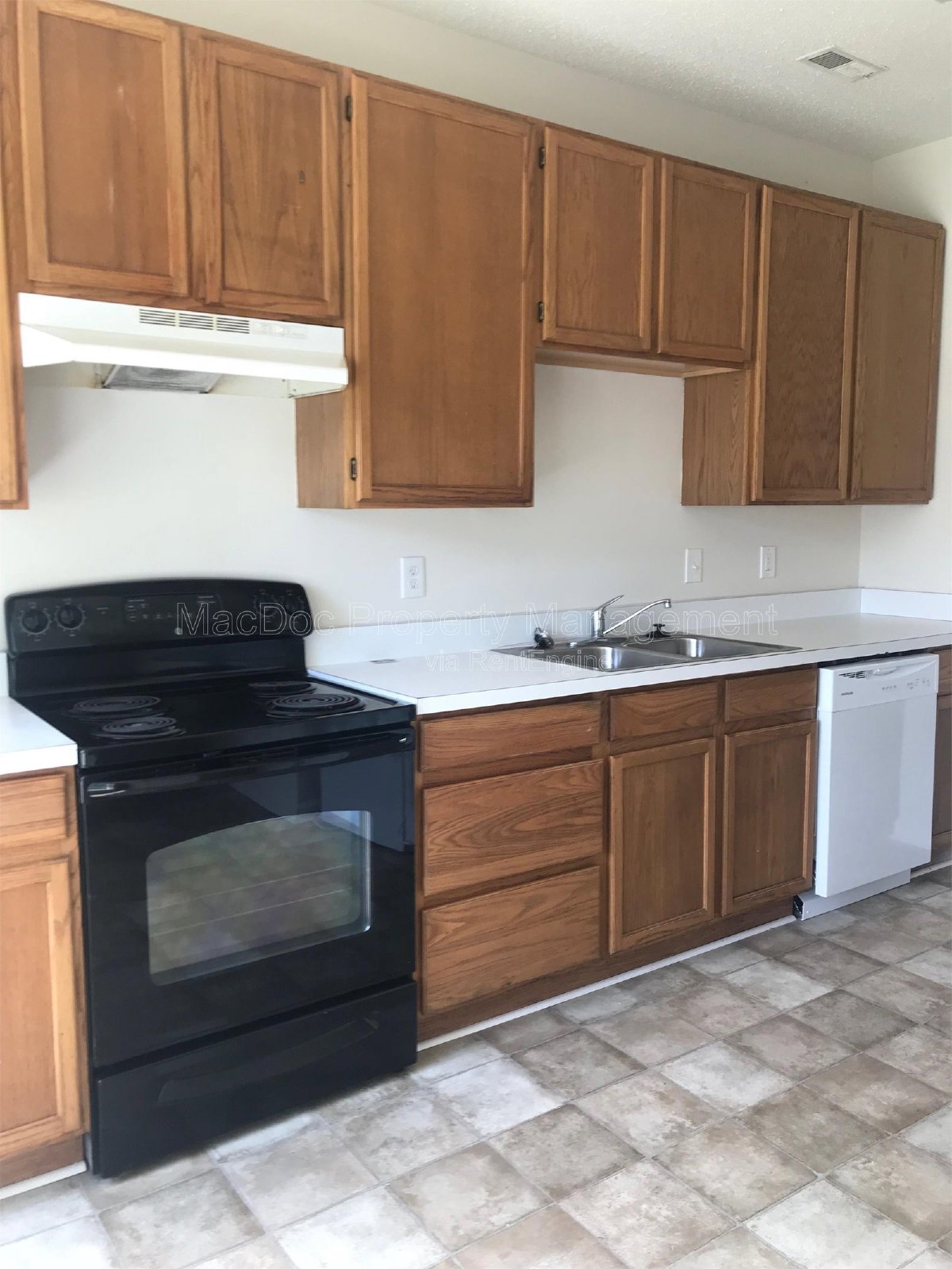 2909 Broyhill Court Fredericksburg, VA 22408 property image
