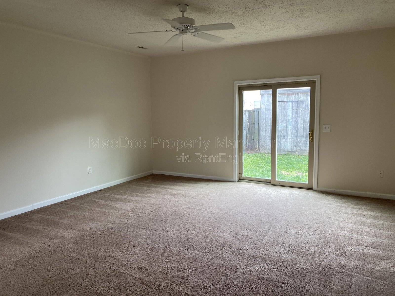 2909 Broyhill Court Fredericksburg, VA 22408 property image