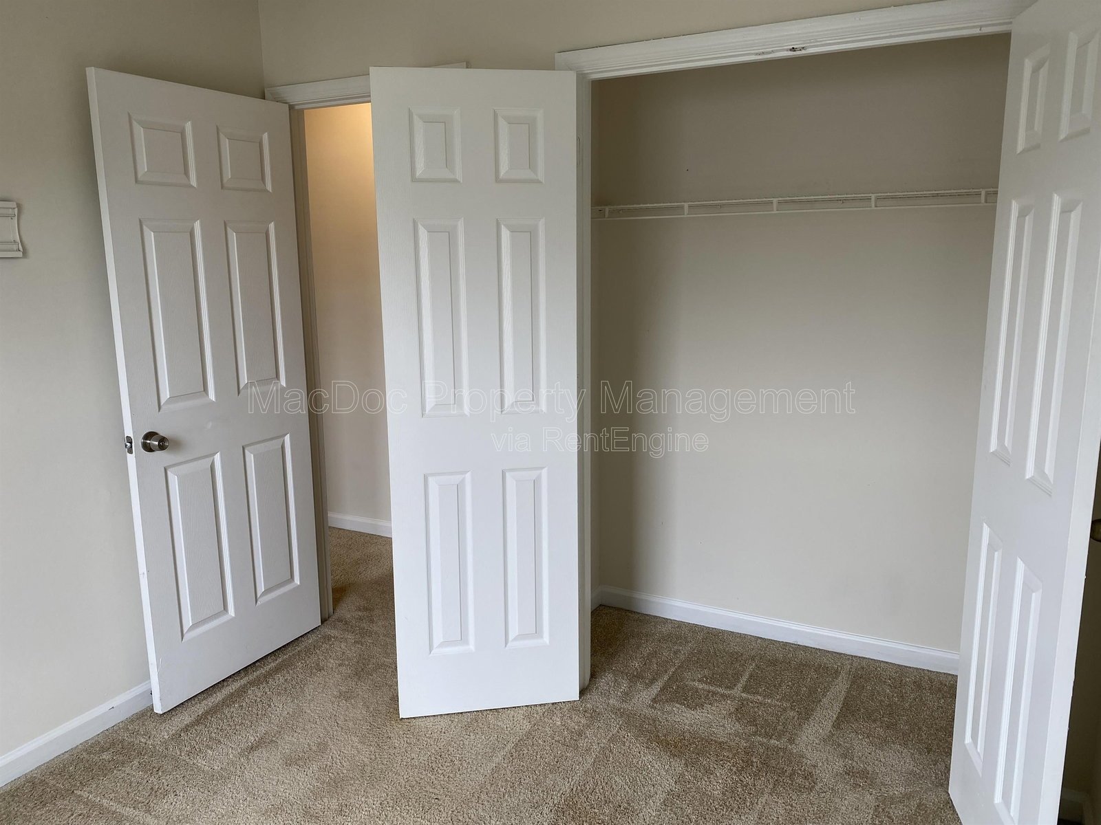 2909 Broyhill Court Fredericksburg, VA 22408 property image