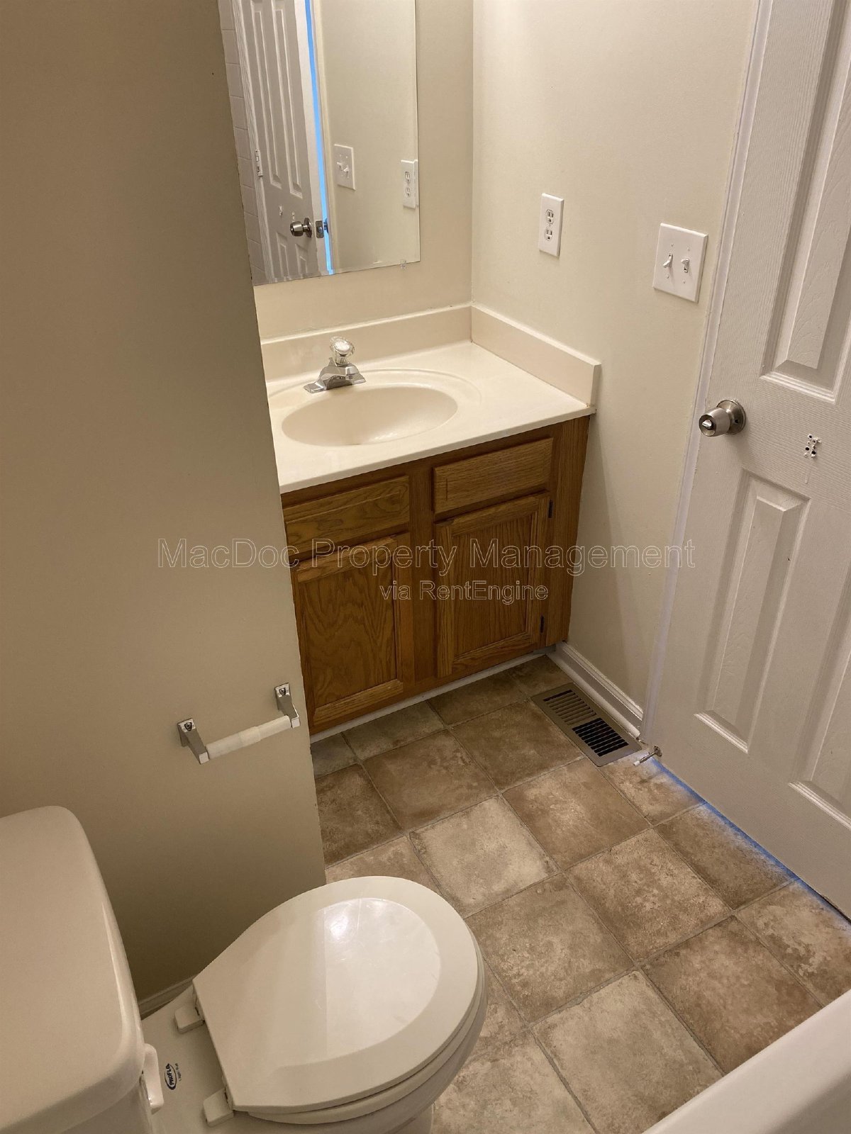 2909 Broyhill Court Fredericksburg, VA 22408 property image