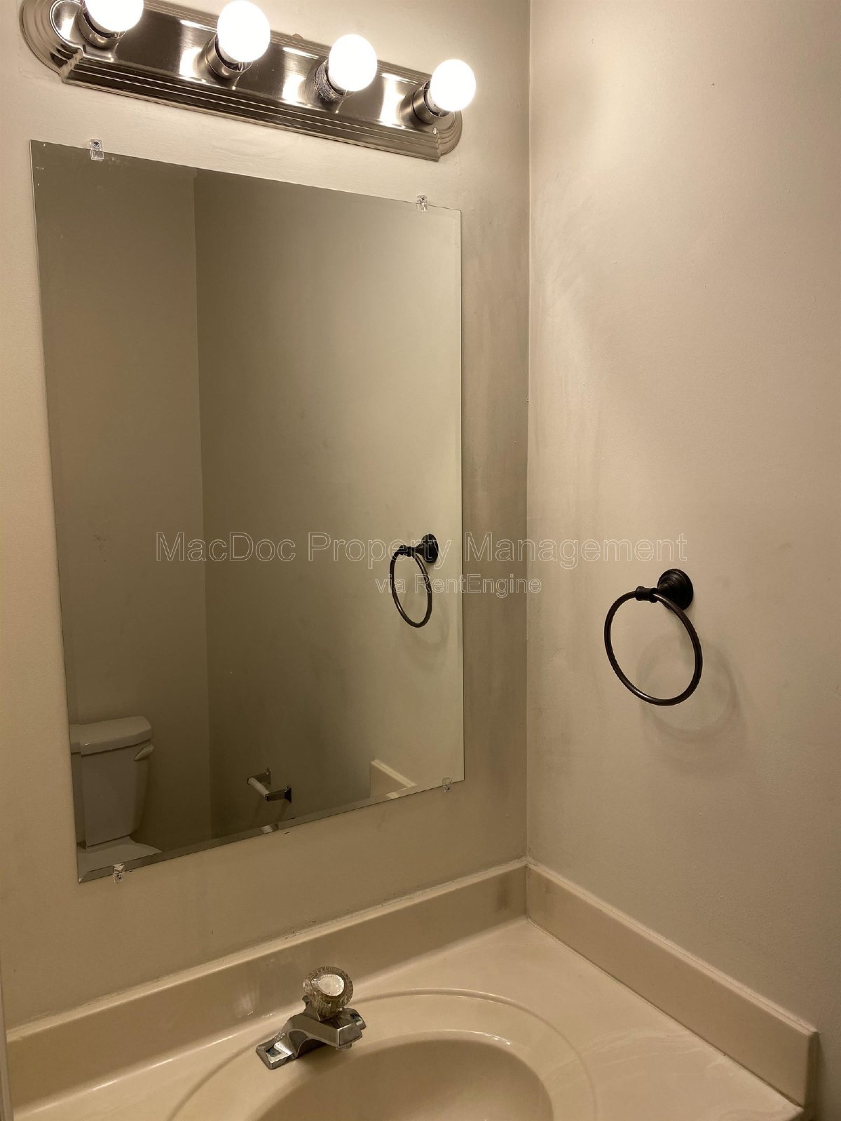 2909 Broyhill Court Fredericksburg, VA 22408 property image