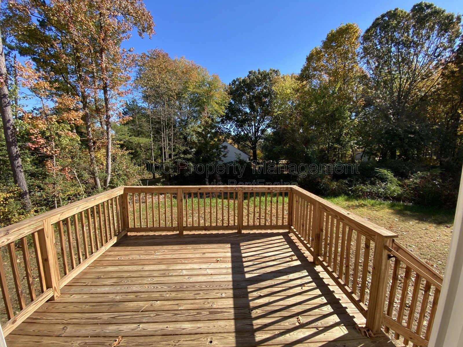 77 Lakeview Drive Colonial Beach, VA 22443 property image