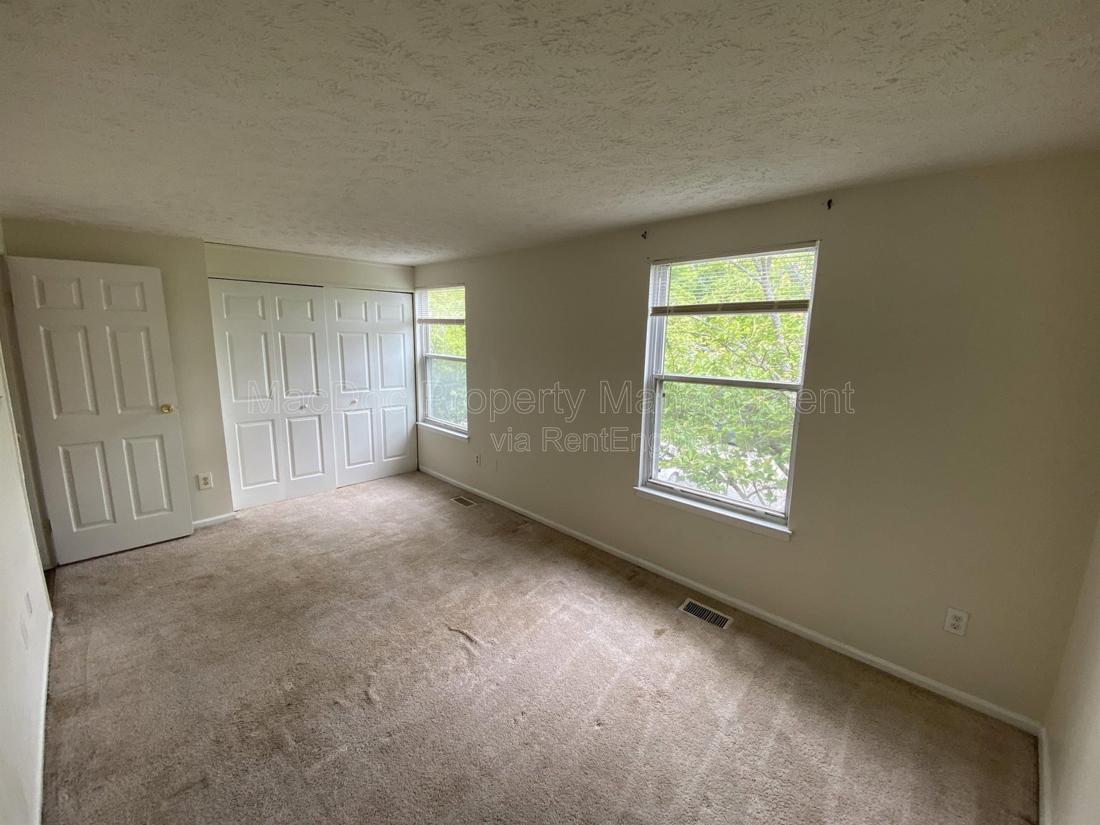 4749 Hedrick Lane Woodbridge, VA 22193 property image