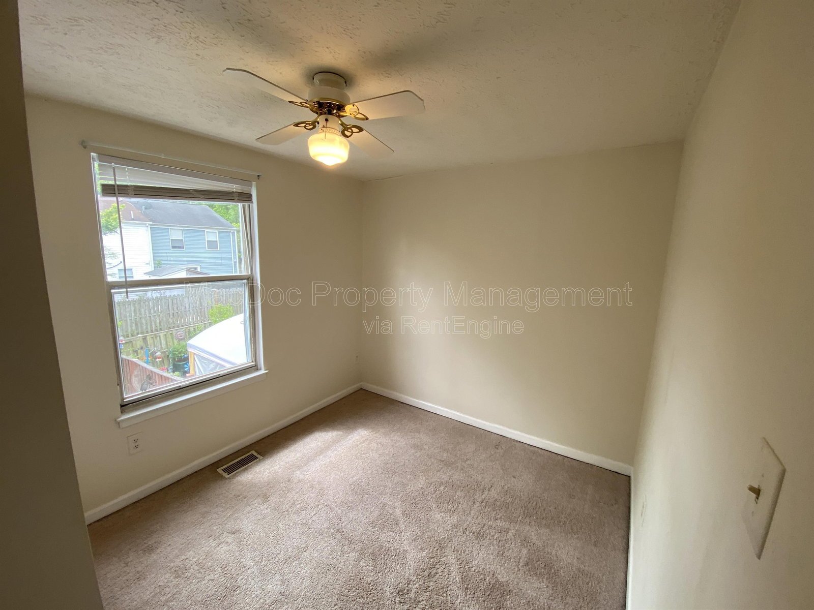 4749 Hedrick Lane Woodbridge, VA 22193 property image