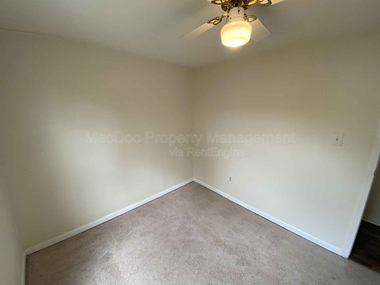 4749 Hedrick Lane Woodbridge, VA 22193 property image
