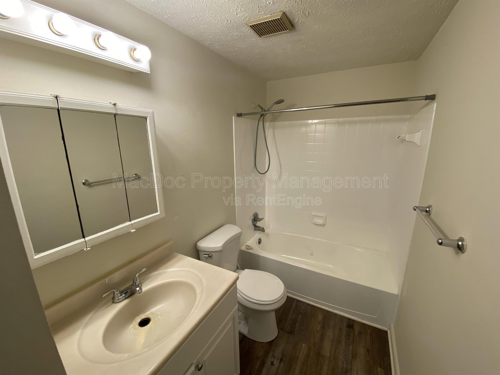 4749 Hedrick Lane Woodbridge, VA 22193 property image