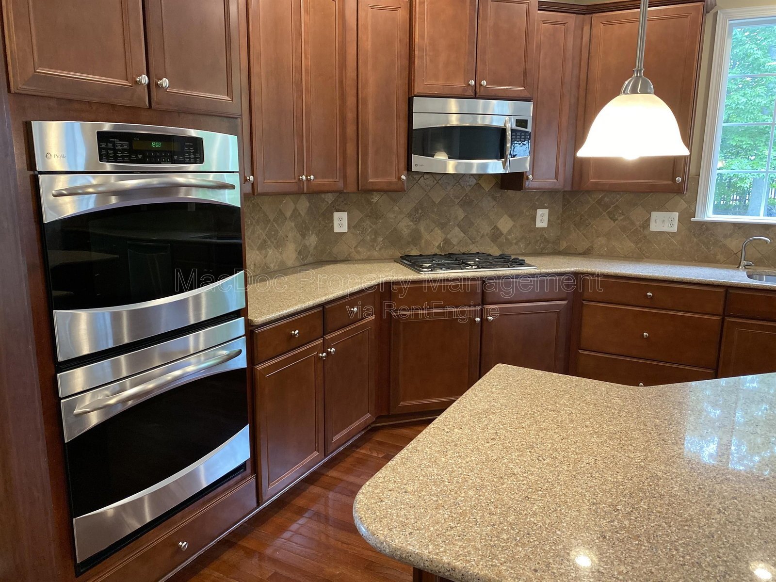 121 Riggs Road Fredericksburg, VA 22405 property image