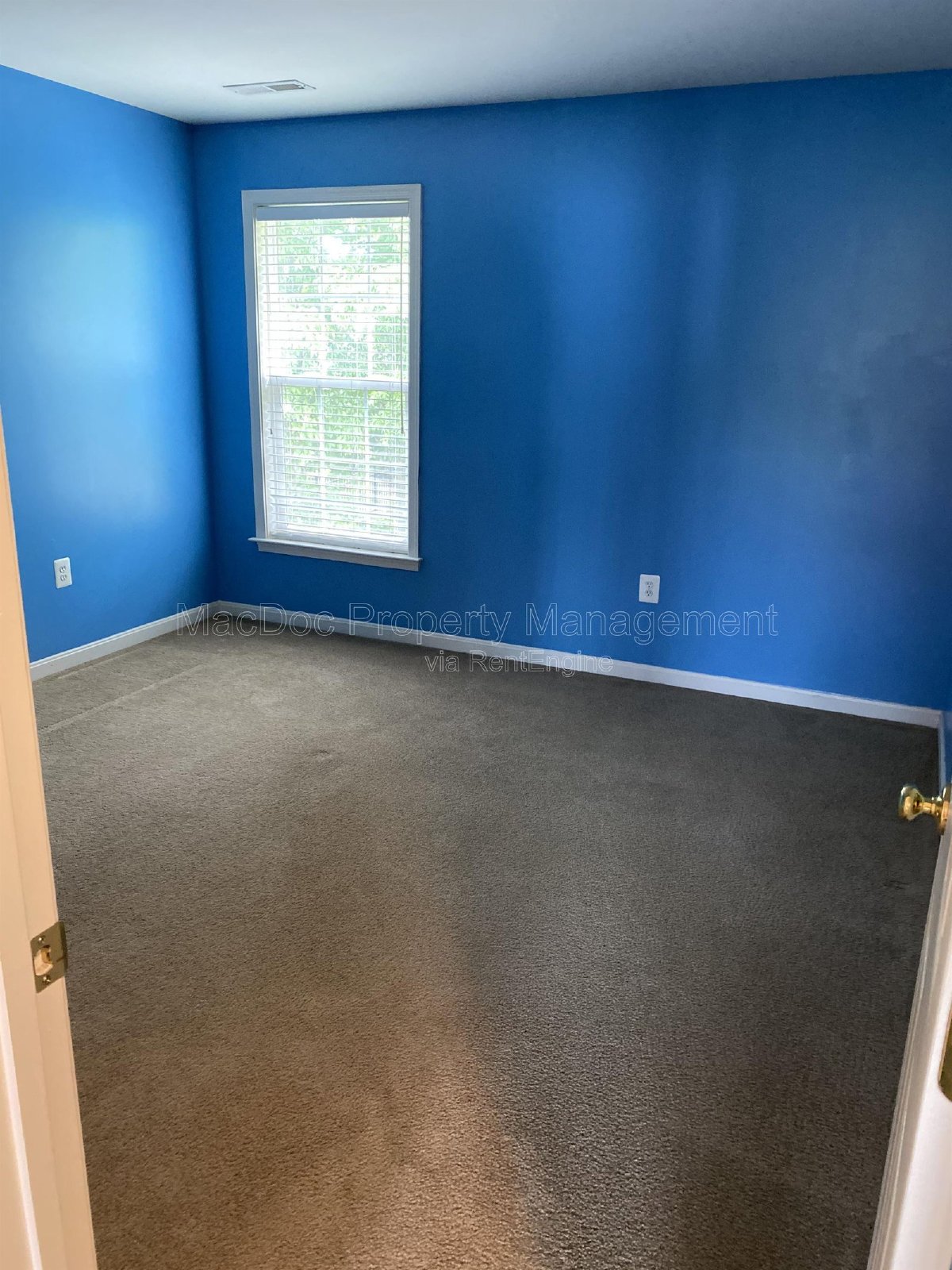121 Riggs Road Fredericksburg, VA 22405 property image