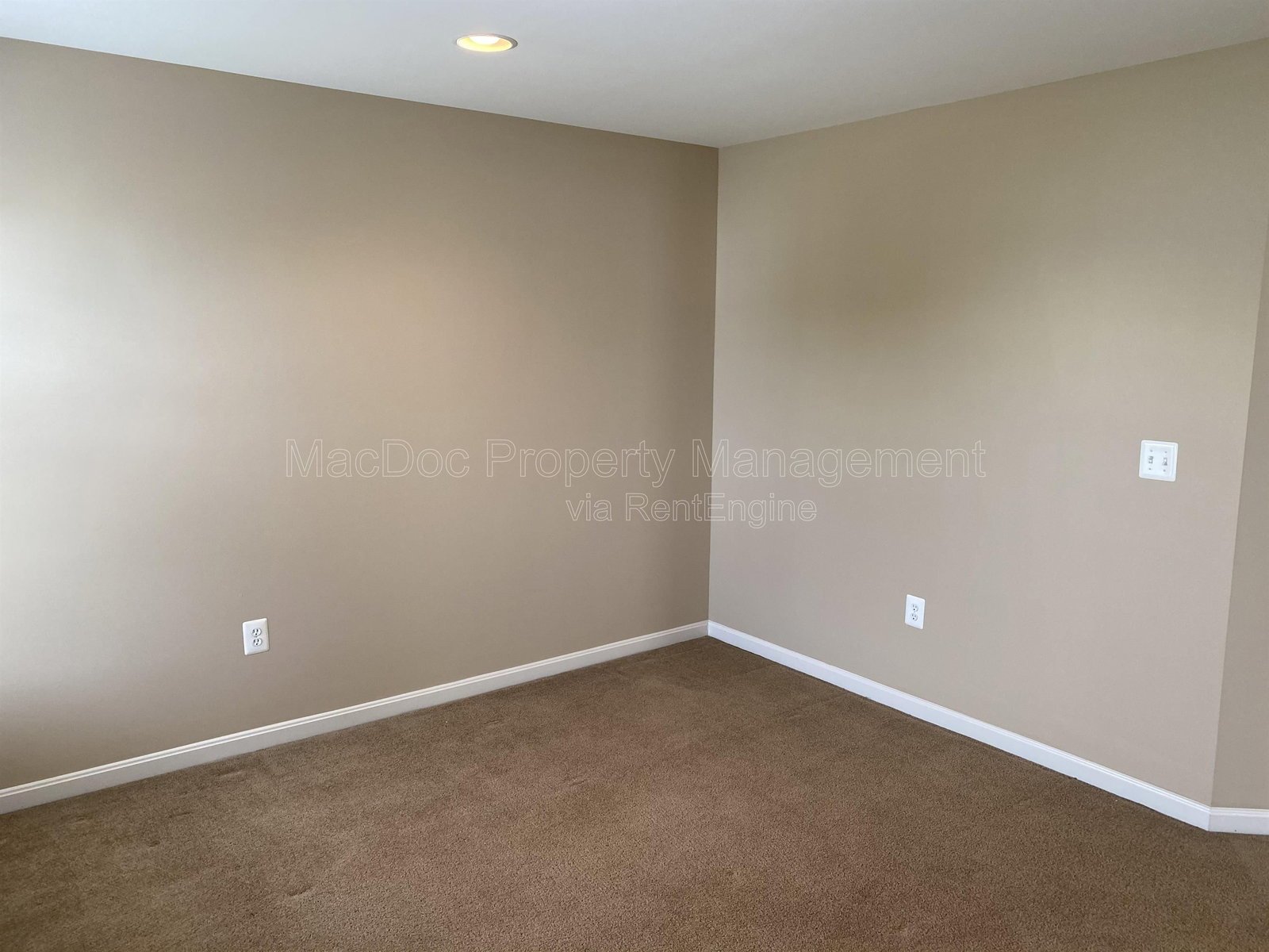 121 Riggs Road Fredericksburg, VA 22405 property image