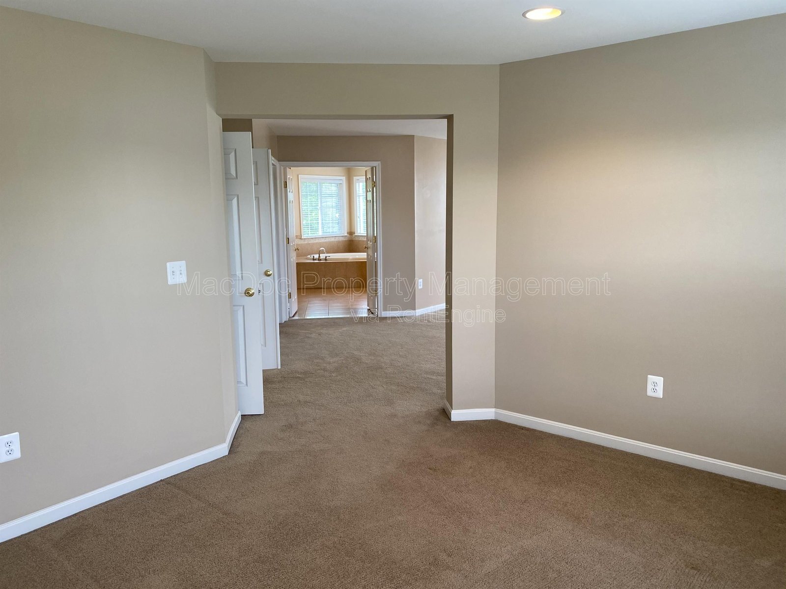 121 Riggs Road Fredericksburg, VA 22405 property image