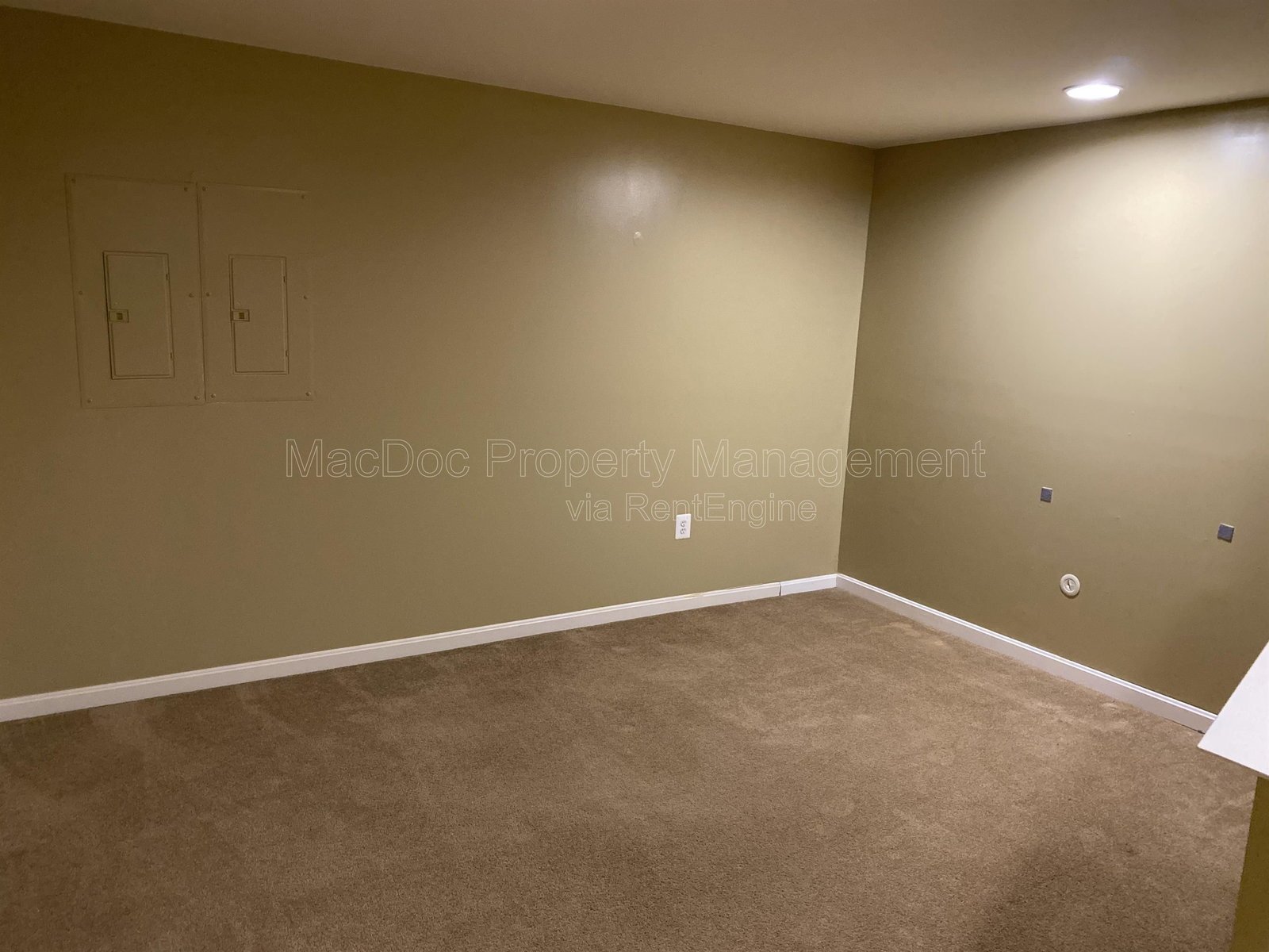 121 Riggs Road Fredericksburg, VA 22405 property image