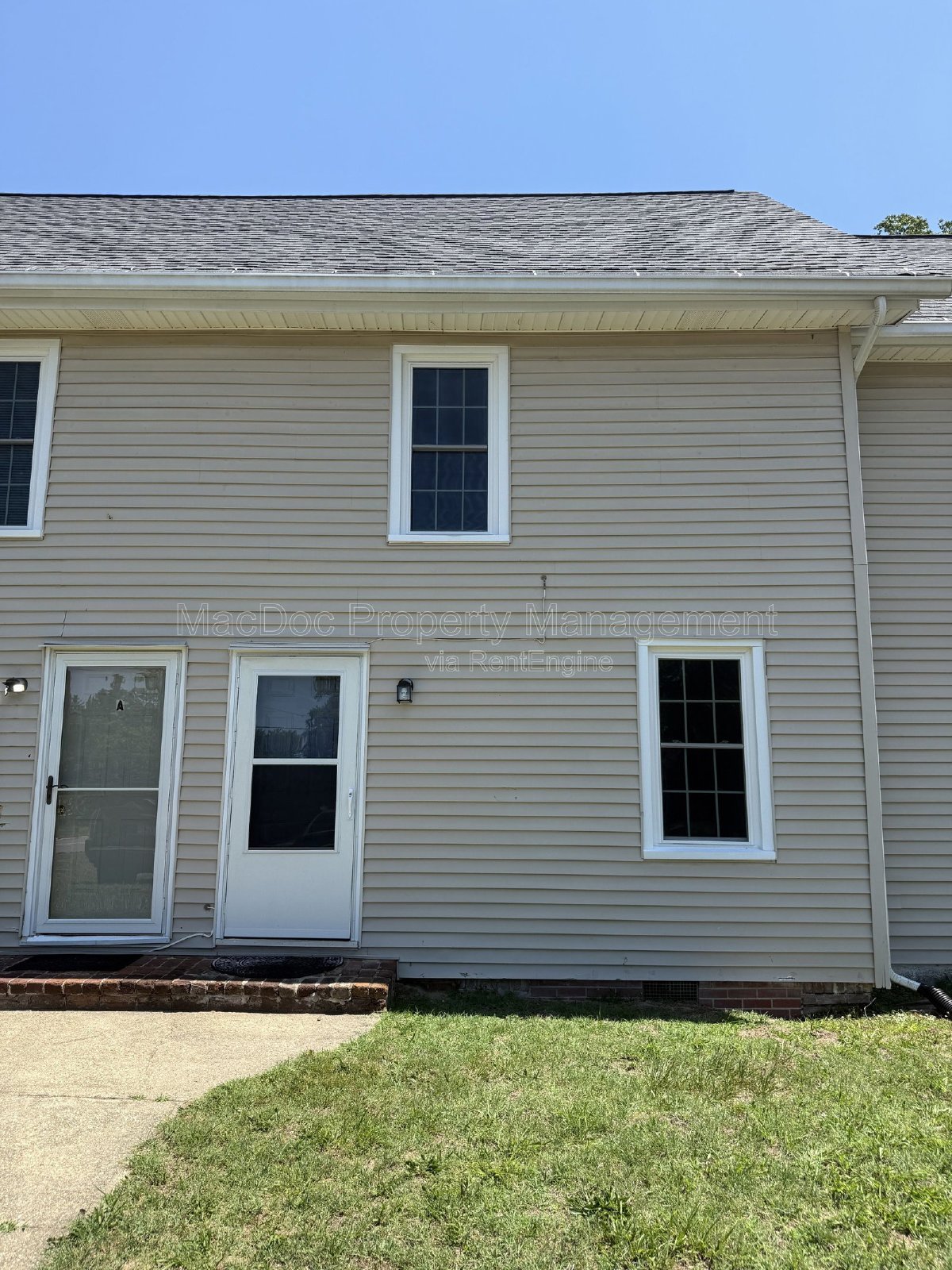 210 Milford Street Unit B Bowling Green, VA 22427 property image