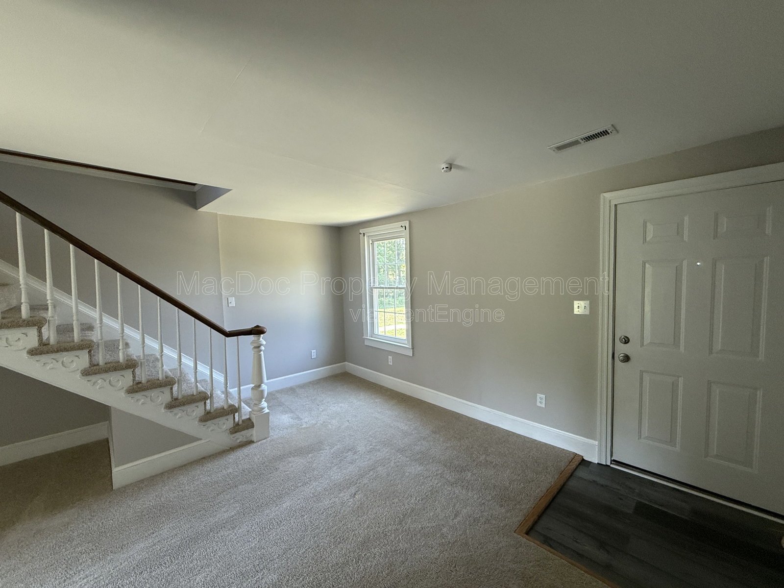 210 Milford Street Unit B Bowling Green, VA 22427 property image