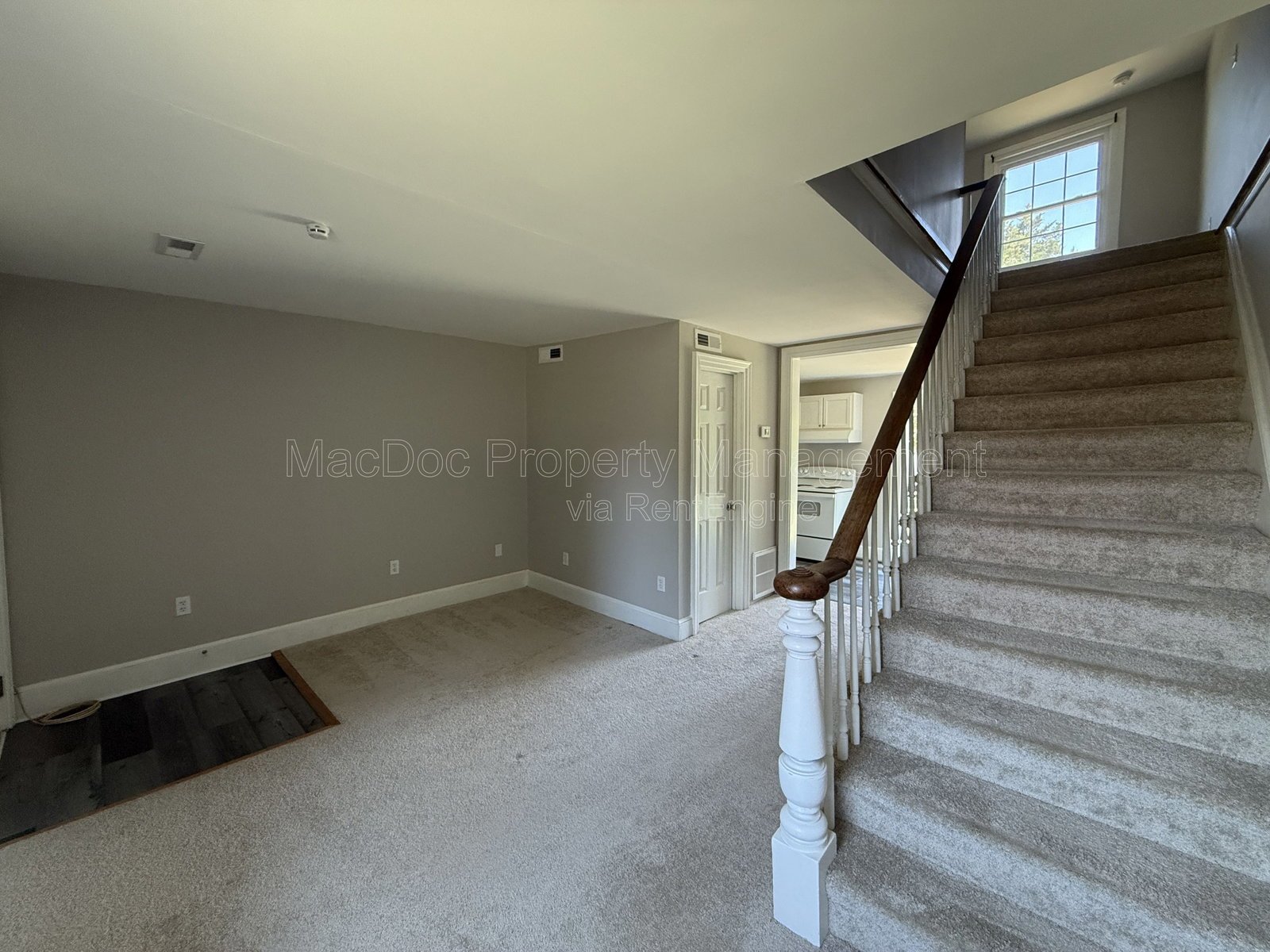 210 Milford Street Unit B Bowling Green, VA 22427 property image