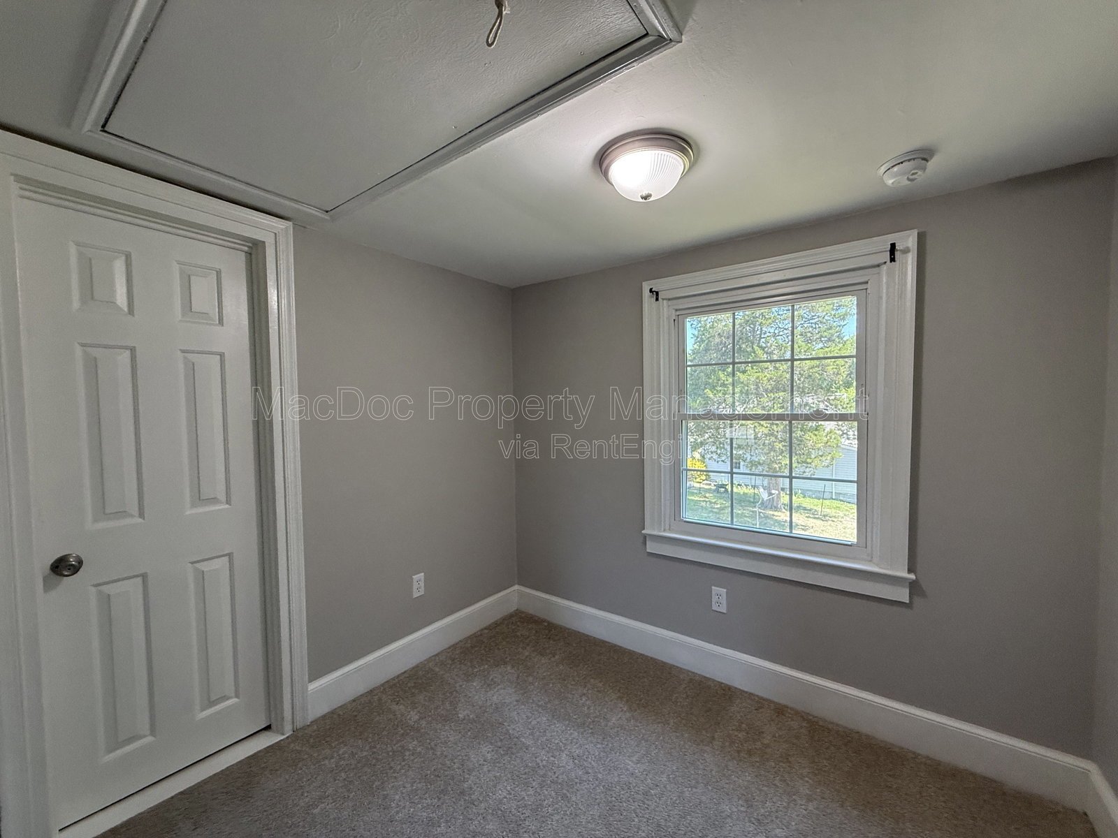 210 Milford Street Unit B Bowling Green, VA 22427 property image