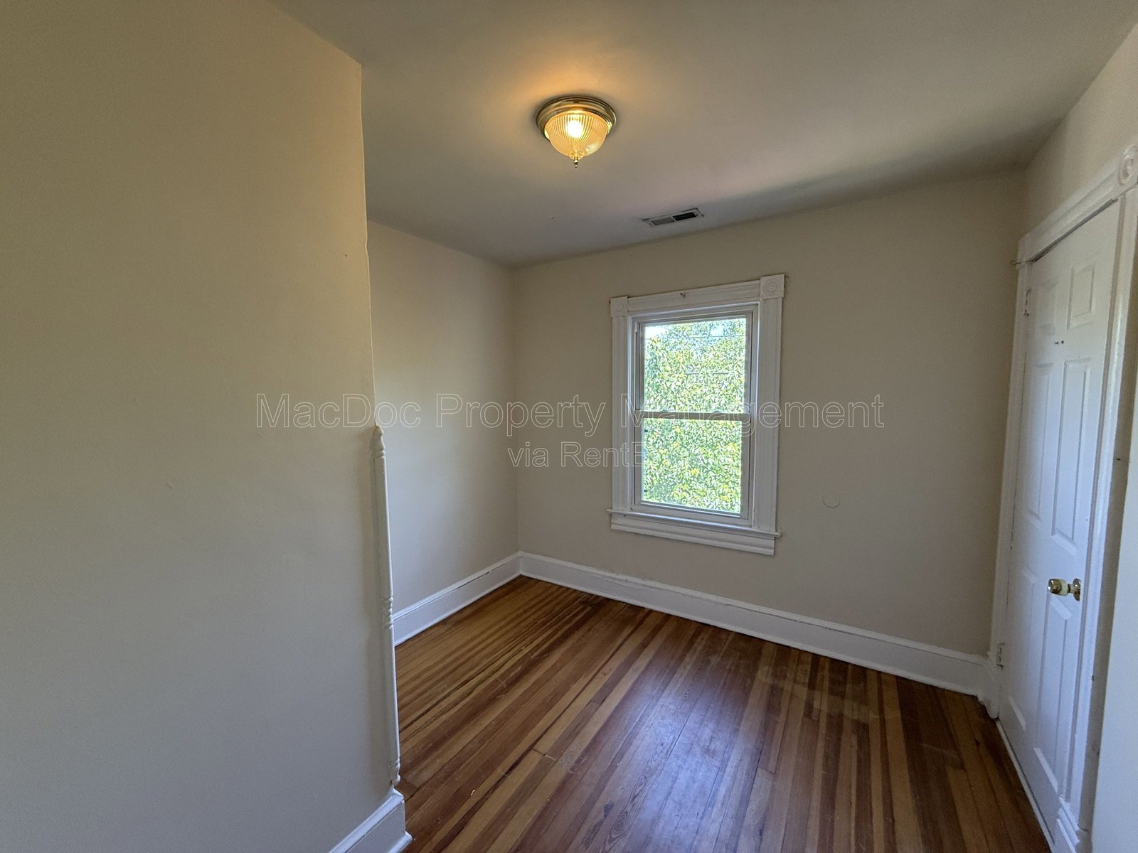 320 Wolfe Street Unit A Fredericksburg, VA 22401 property image