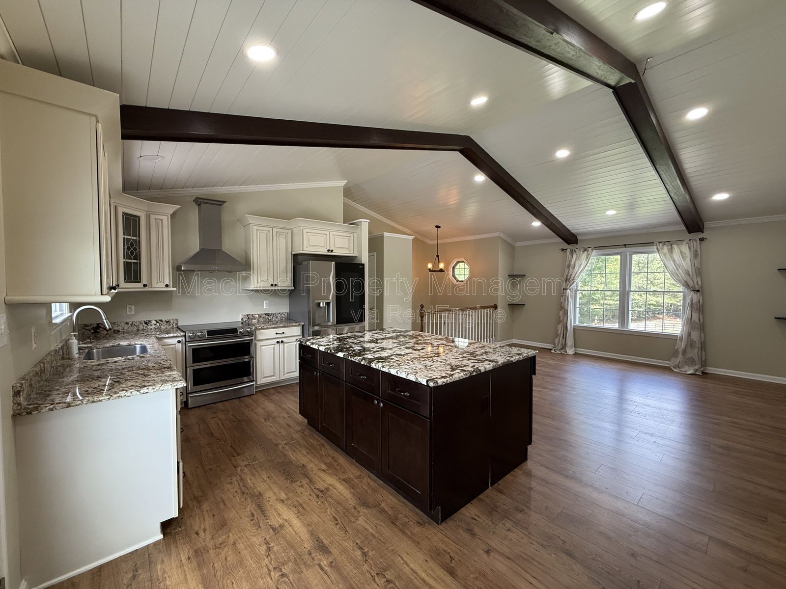 17493 American Way Woodford, VA 22580 property image