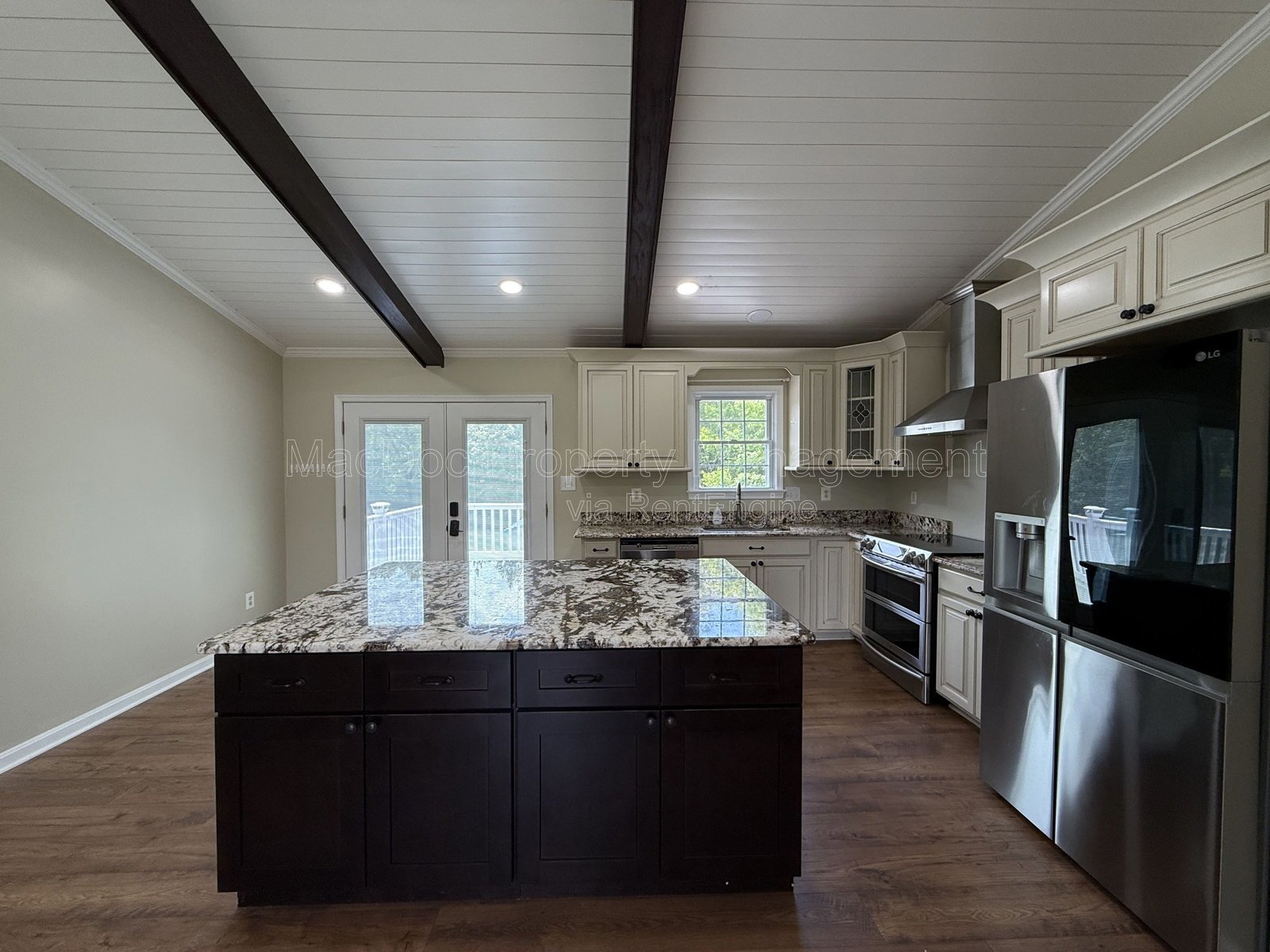 17493 American Way Woodford, VA 22580 property image