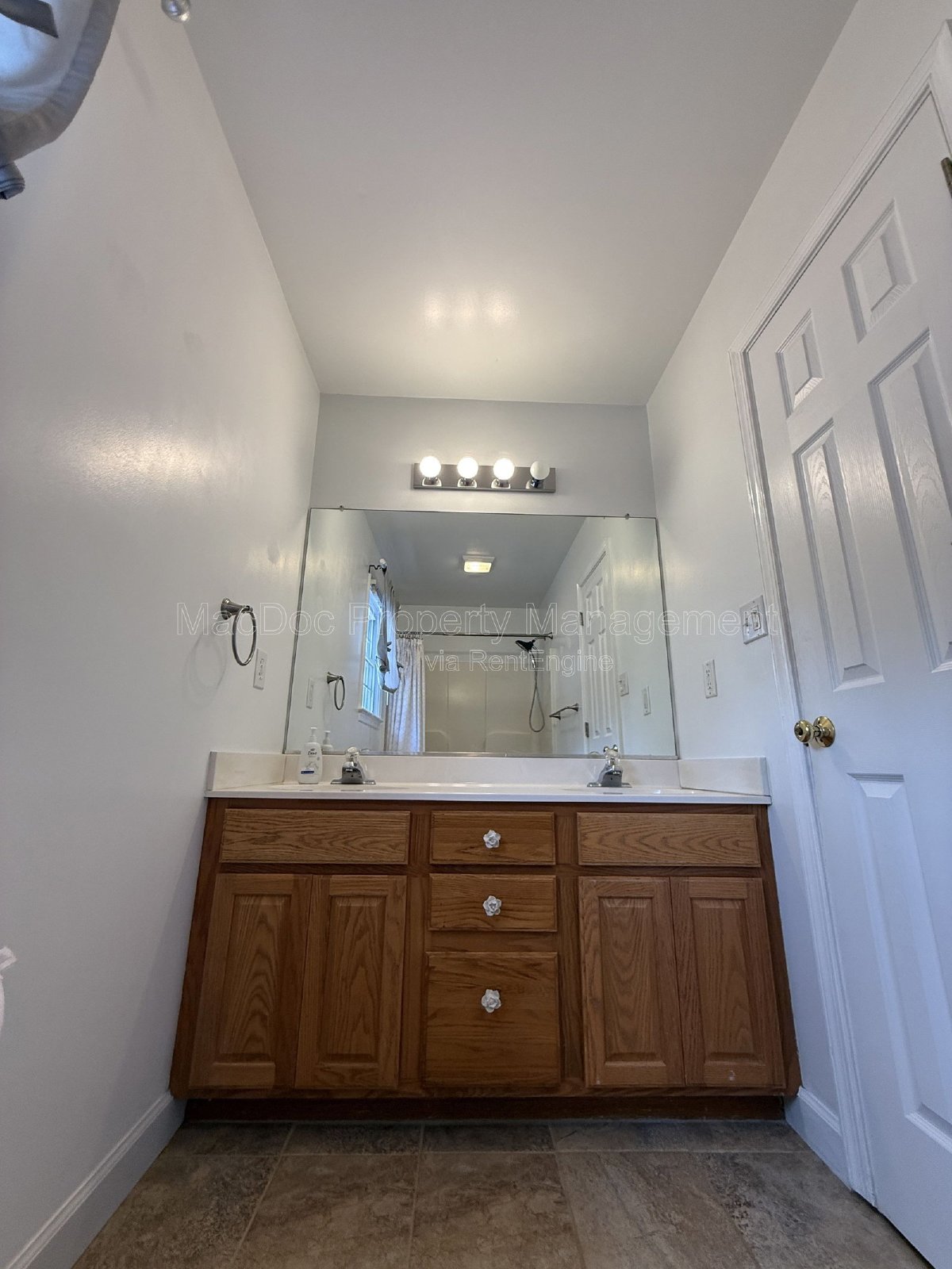 17493 American Way Woodford, VA 22580 property image